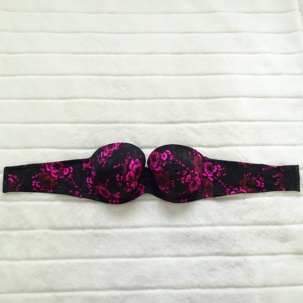 Torrid Curve Black/Pink  44D Strapless Bra